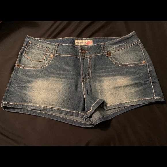 Paris Blues Denim Shorts Size 1 
